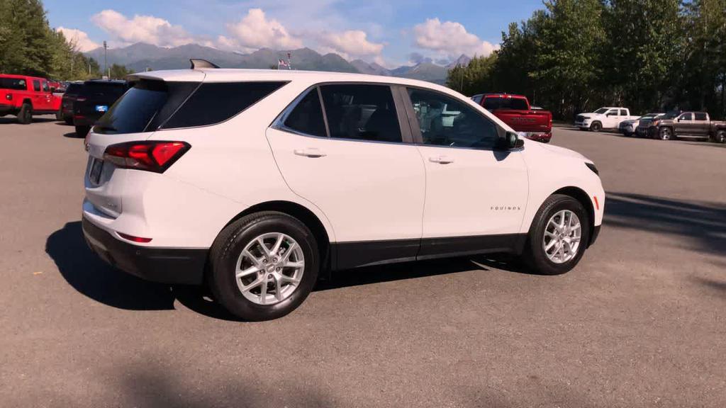 used 2024 Chevrolet Equinox car, priced at $26,000