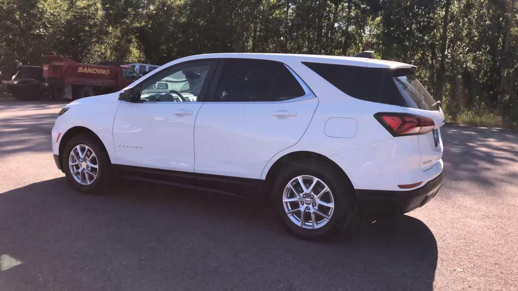 used 2024 Chevrolet Equinox car, priced at $26,000