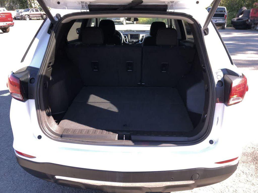 used 2024 Chevrolet Equinox car, priced at $26,000