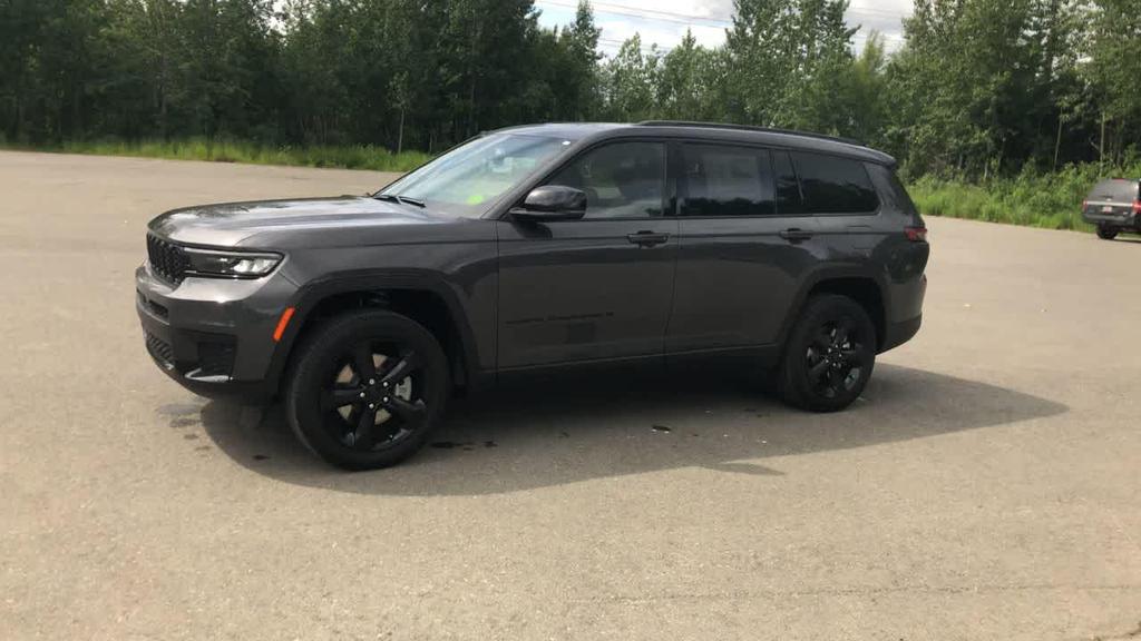 new 2025 Jeep Grand Cherokee L car, priced at $44,870