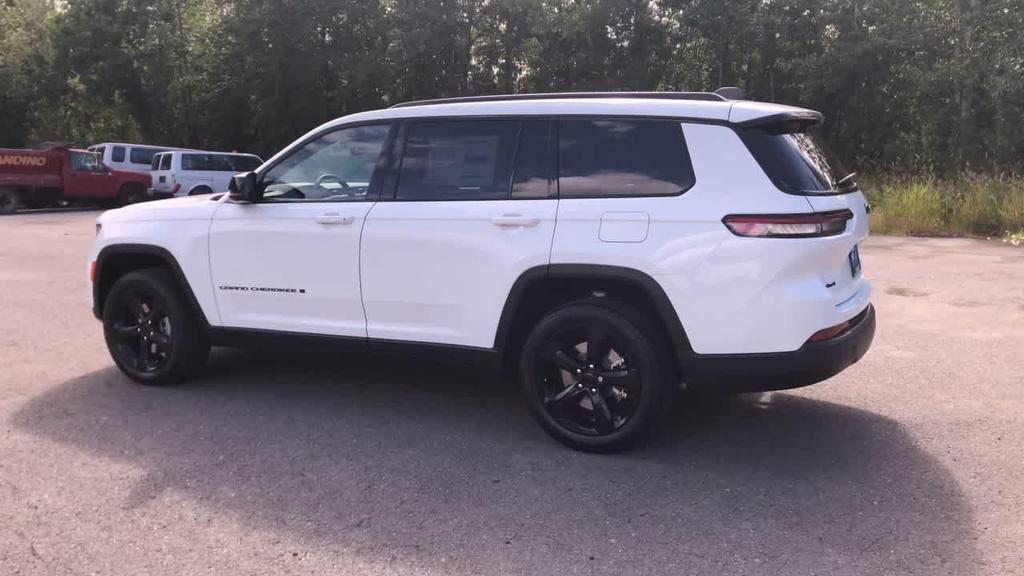 new 2025 Jeep Grand Cherokee L car, priced at $52,137