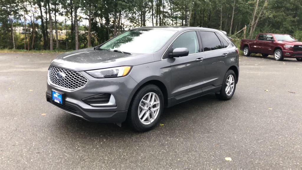 used 2024 Ford Edge car, priced at $24,390