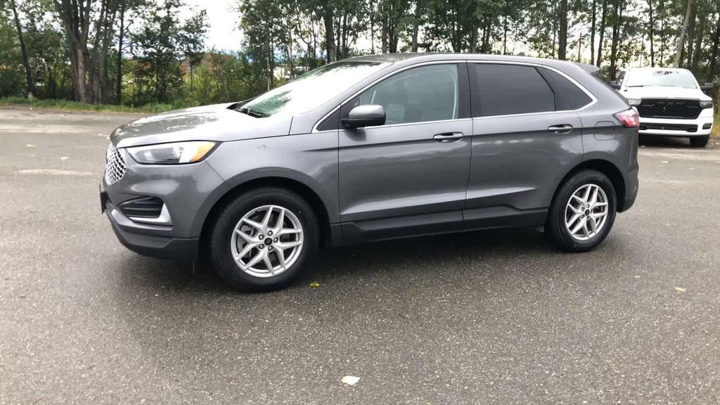 used 2024 Ford Edge car, priced at $24,390