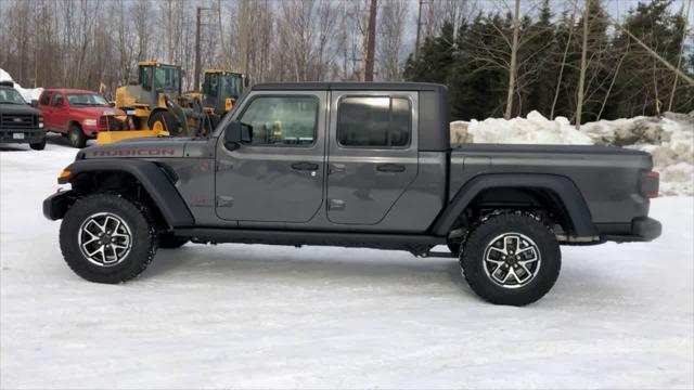 new 2024 Jeep Gladiator car, priced at $52,811