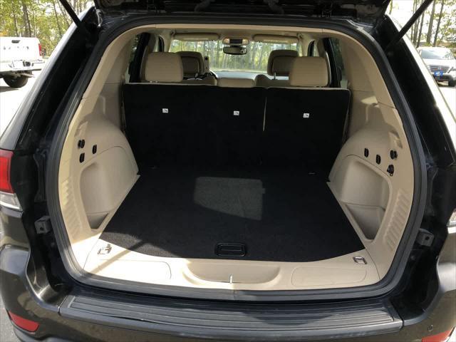 used 2022 Jeep Grand Cherokee car, priced at $27,907