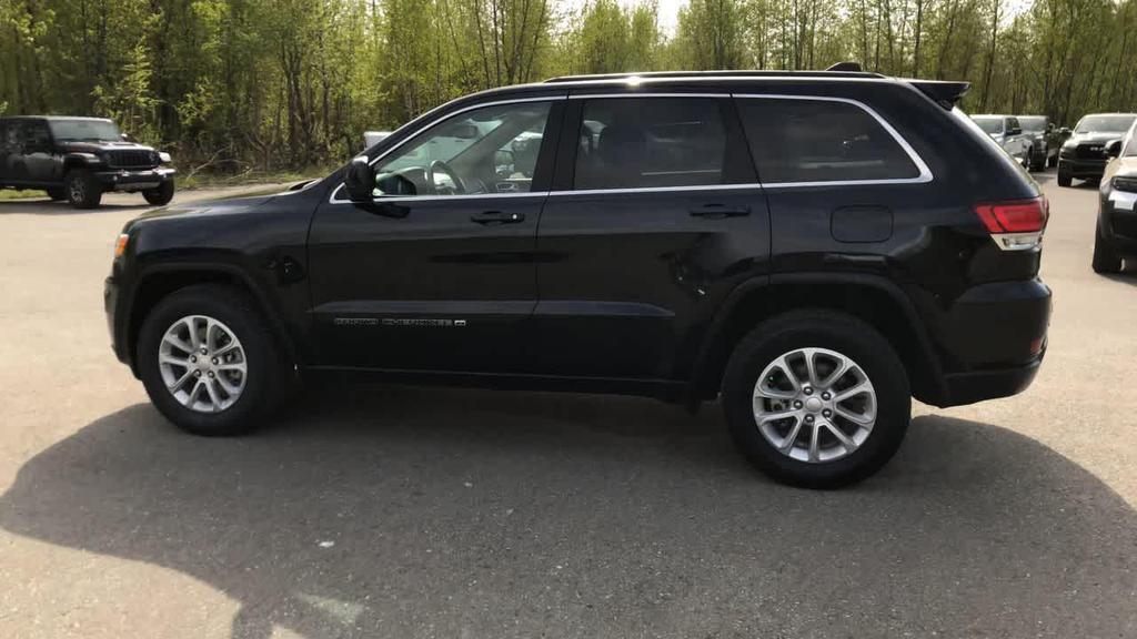 used 2022 Jeep Grand Cherokee car, priced at $25,999