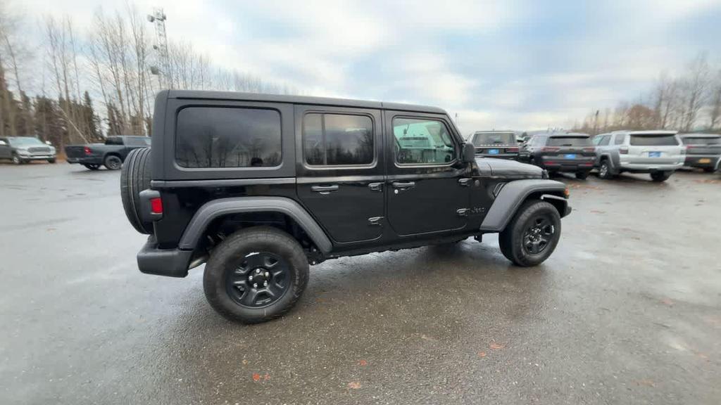 new 2026 Jeep Wrangler car, priced at $39,333