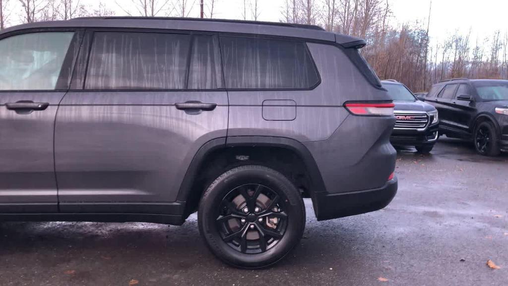 used 2024 Jeep Grand Cherokee L car, priced at $33,225