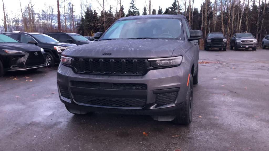 used 2024 Jeep Grand Cherokee L car, priced at $33,225