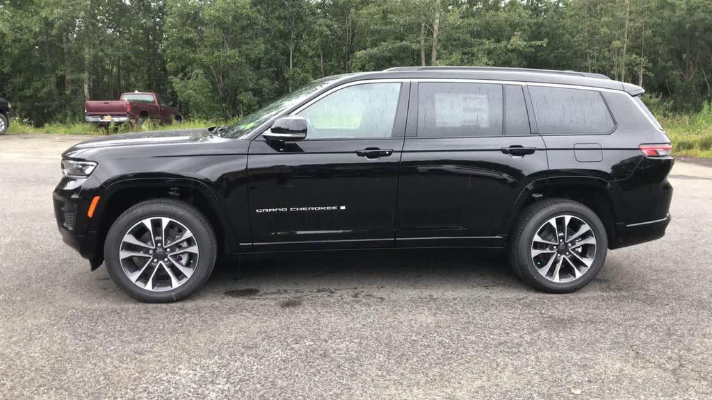 new 2025 Jeep Grand Cherokee L car, priced at $60,183