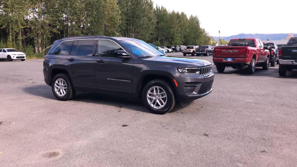 new 2025 Jeep Grand Cherokee car, priced at $36,435