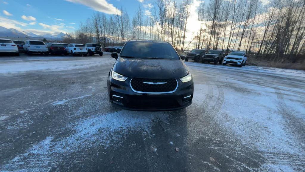 new 2026 Chrysler Pacifica car, priced at $43,482