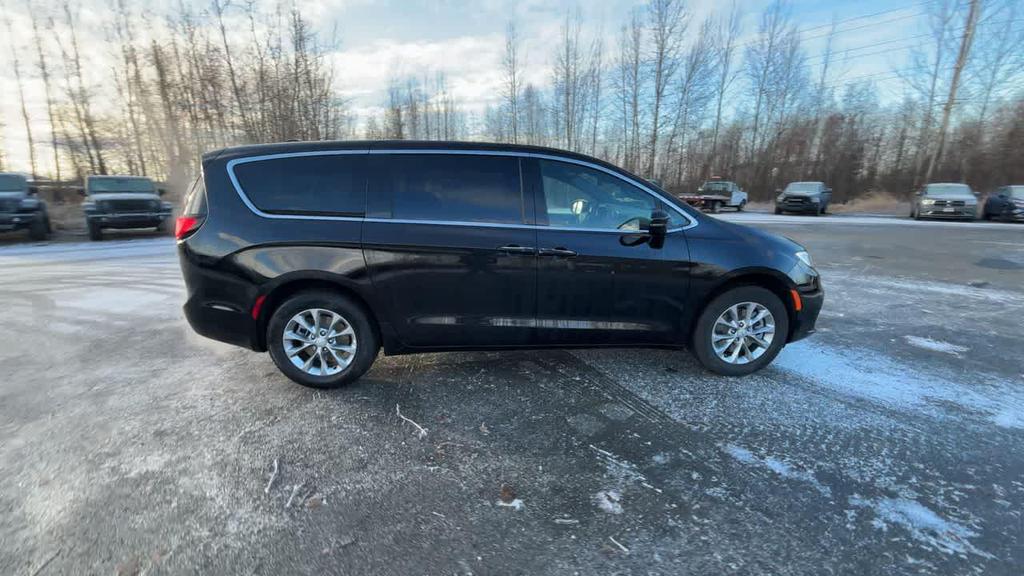 new 2026 Chrysler Pacifica car, priced at $43,482