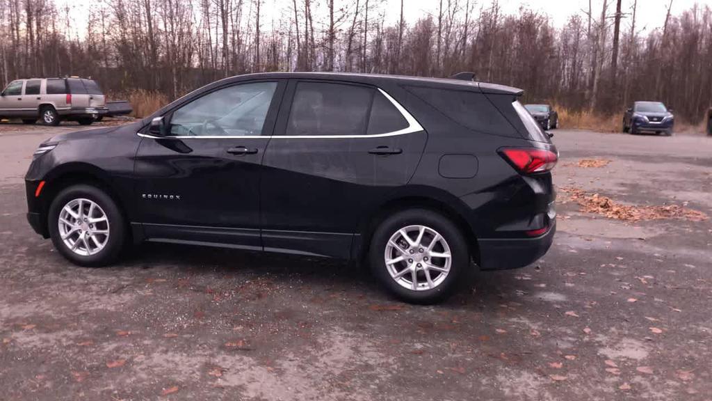 used 2023 Chevrolet Equinox car, priced at $21,559