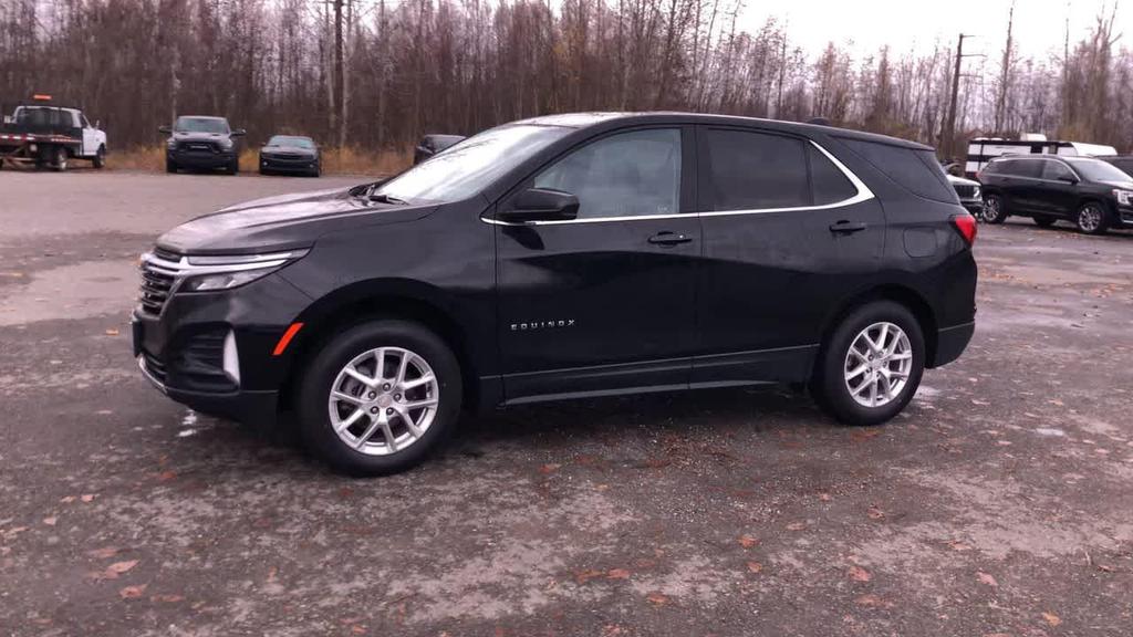 used 2023 Chevrolet Equinox car, priced at $21,559
