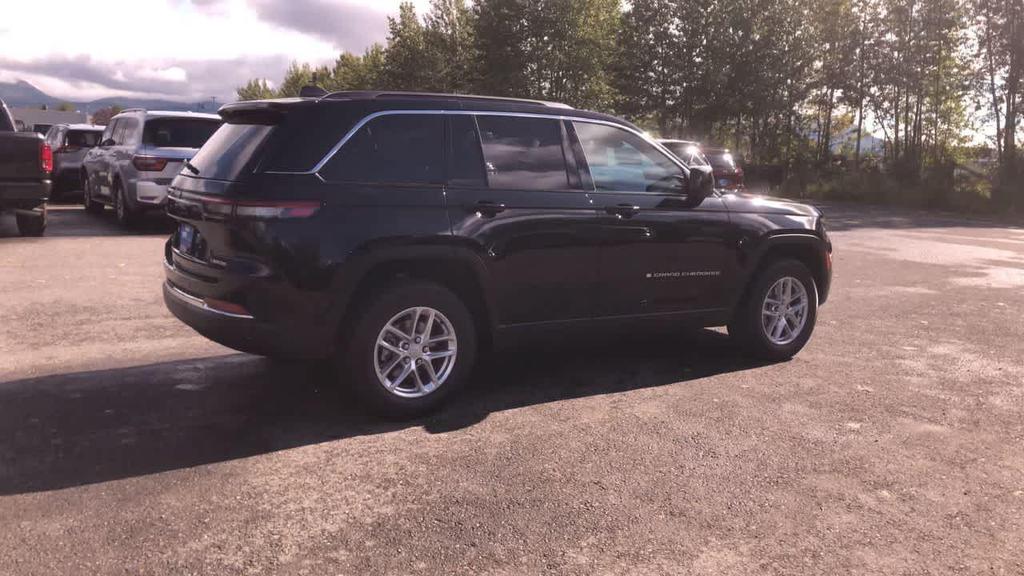 new 2025 Jeep Grand Cherokee car, priced at $36,435