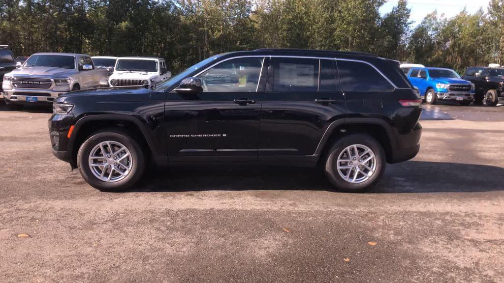 new 2025 Jeep Grand Cherokee car, priced at $36,435