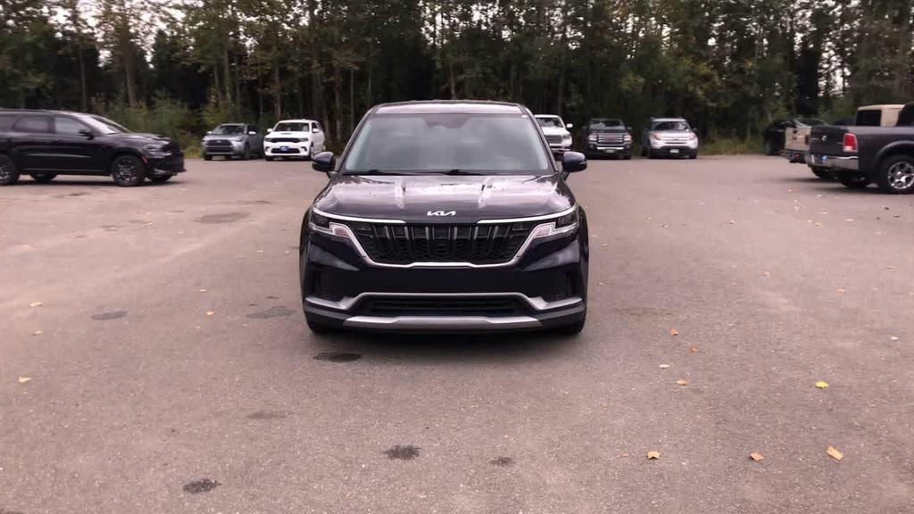 used 2024 Kia Carnival car, priced at $30,898