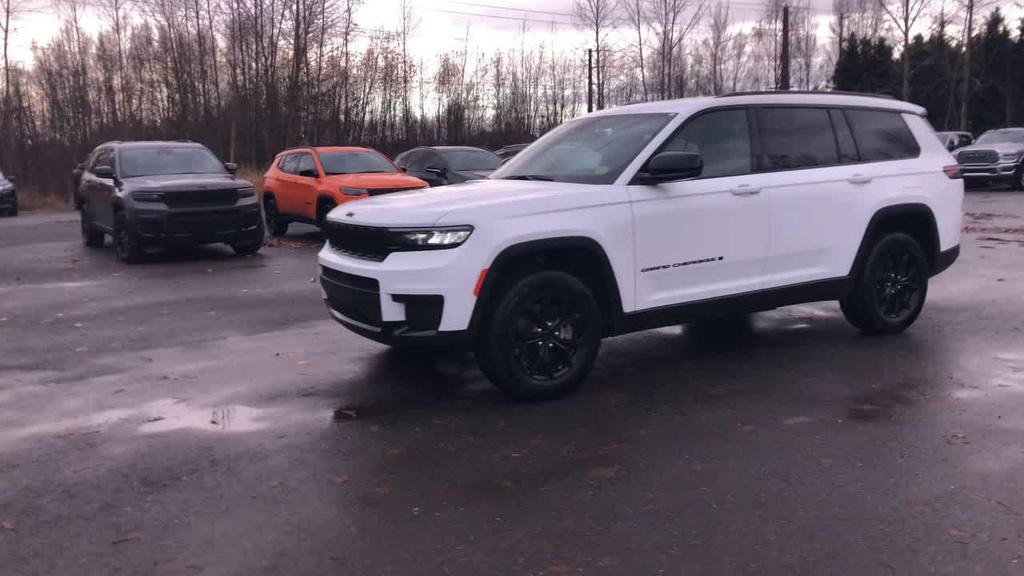 used 2024 Jeep Grand Cherokee L car, priced at $33,675