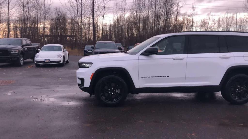 used 2024 Jeep Grand Cherokee L car, priced at $33,675