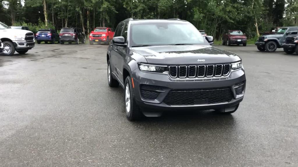 used 2024 Jeep Grand Cherokee car, priced at $36,900