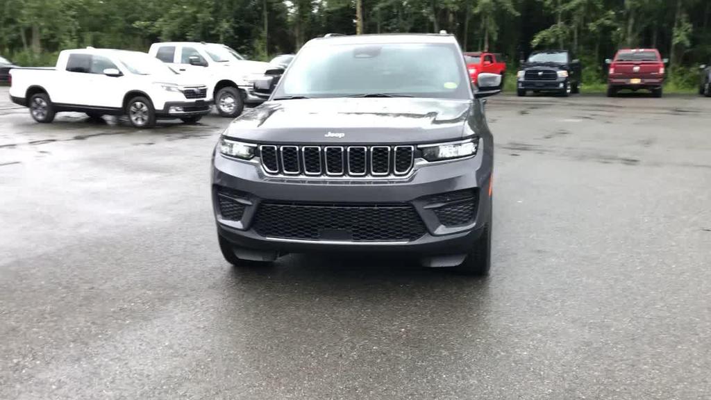 used 2024 Jeep Grand Cherokee car, priced at $36,900