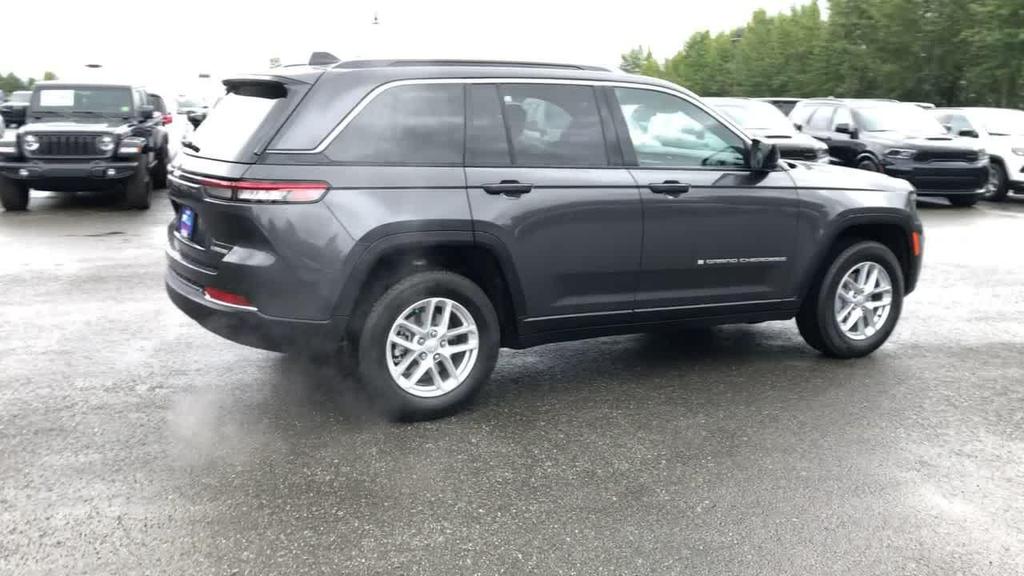 used 2024 Jeep Grand Cherokee car, priced at $36,900