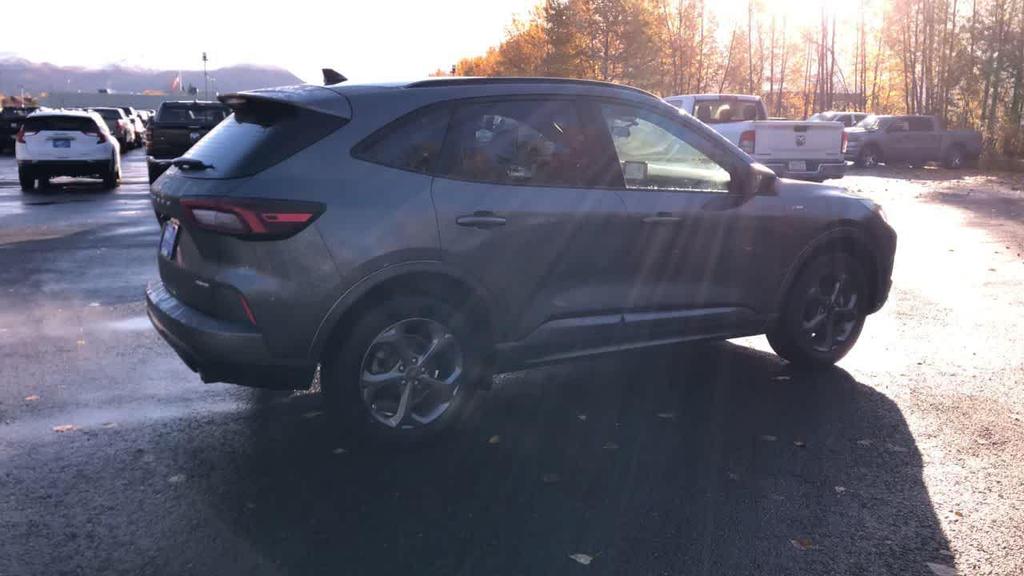 used 2023 Ford Escape car, priced at $23,948