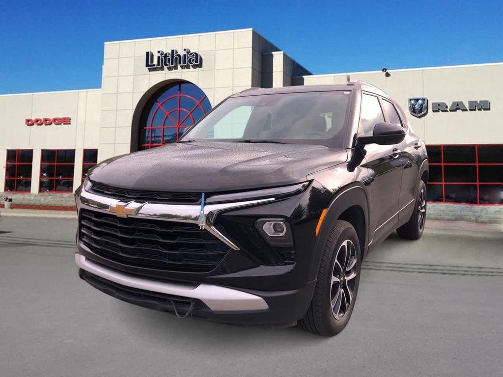 used 2025 Chevrolet TrailBlazer car, priced at $28,500