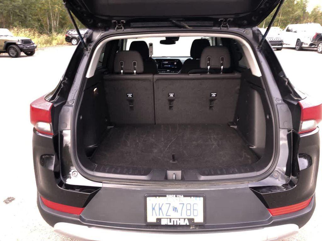 used 2025 Chevrolet TrailBlazer car, priced at $26,509