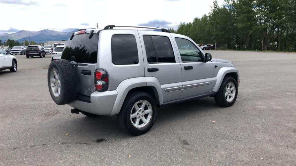 used 2007 Jeep Liberty car, priced at $5,950