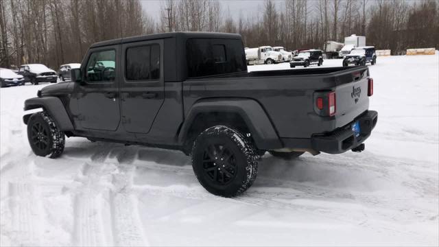 used 2023 Jeep Gladiator car, priced at $33,100