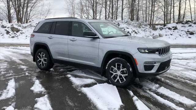 new 2024 Jeep Grand Cherokee car, priced at $49,789