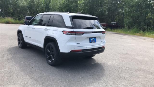 used 2023 Jeep Grand Cherokee car, priced at $30,590