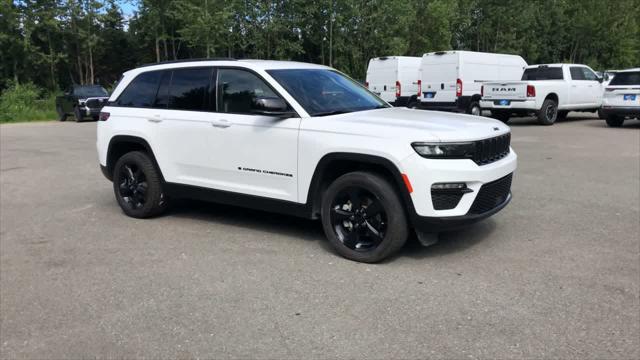 used 2023 Jeep Grand Cherokee car, priced at $30,590