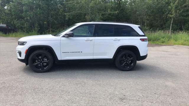 used 2023 Jeep Grand Cherokee car, priced at $30,590