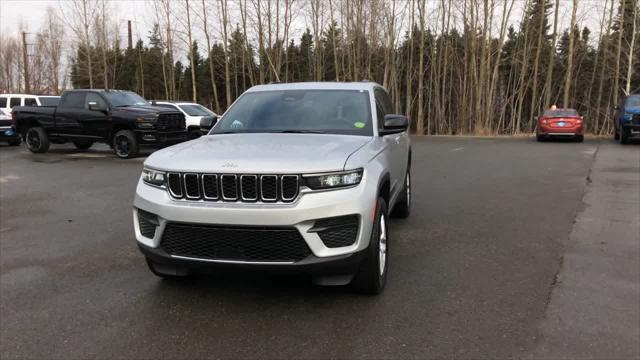 new 2025 Jeep Grand Cherokee car, priced at $42,067