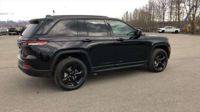 new 2025 Jeep Grand Cherokee car, priced at $51,905