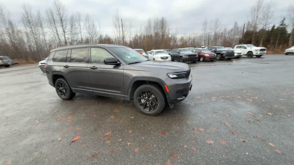 used 2024 Jeep Grand Cherokee L car, priced at $33,999