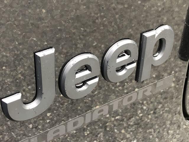 new 2024 Jeep Gladiator car, priced at $48,409