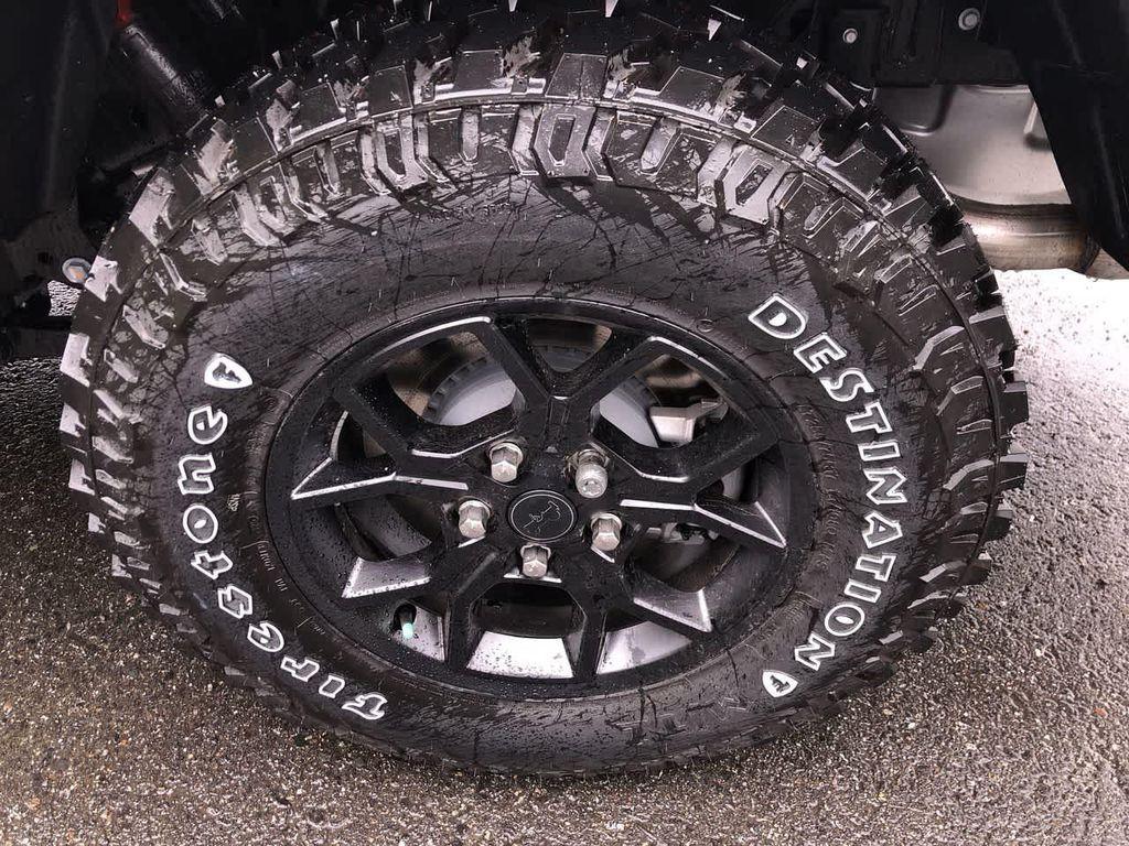 new 2025 Jeep Gladiator car, priced at $47,928