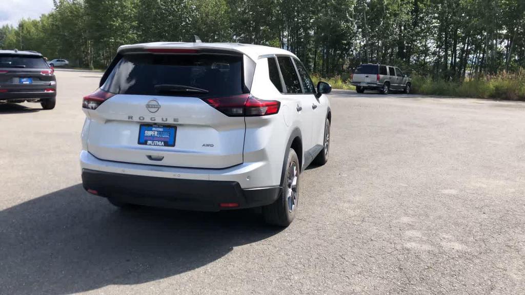 used 2024 Nissan Rogue car, priced at $22,189