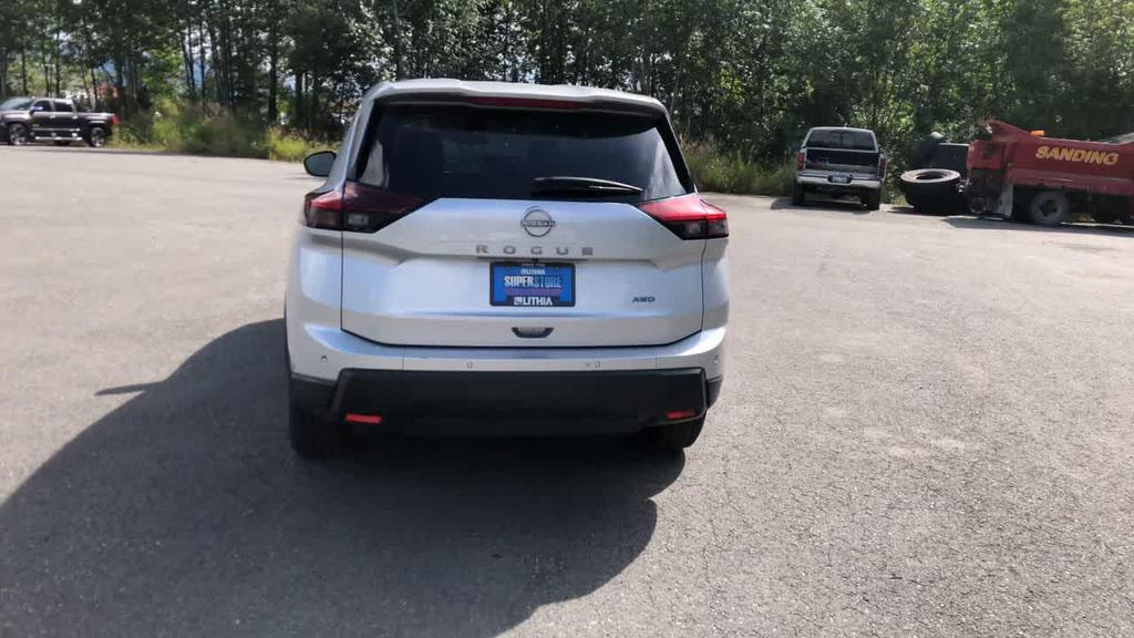 used 2024 Nissan Rogue car, priced at $22,189