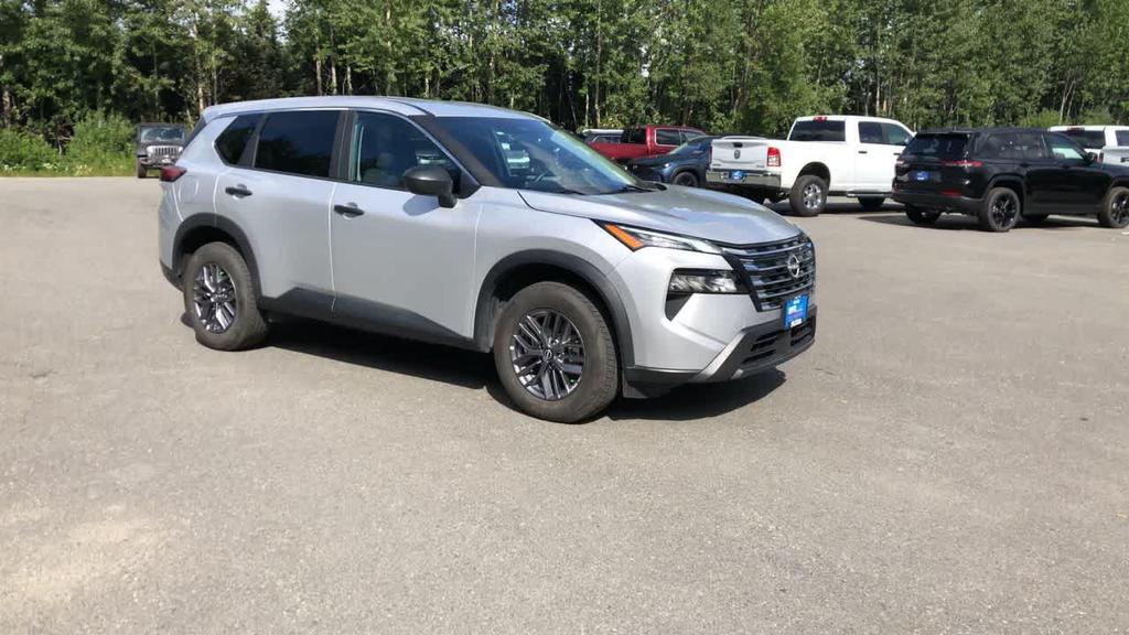 used 2024 Nissan Rogue car, priced at $22,189