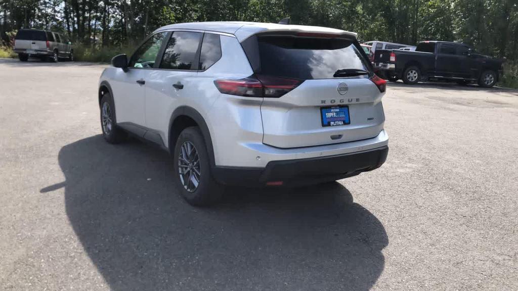 used 2024 Nissan Rogue car, priced at $22,189