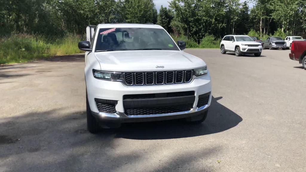 new 2025 Jeep Grand Cherokee L car, priced at $40,495