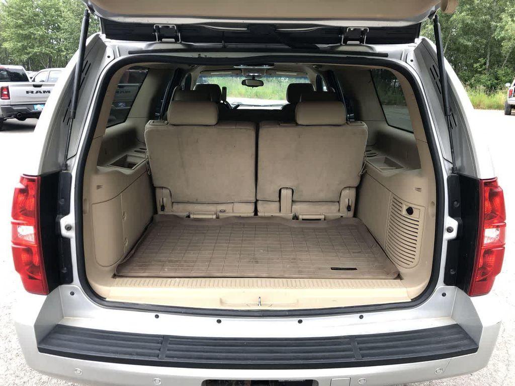 used 2010 Chevrolet Suburban car, priced at $8,999