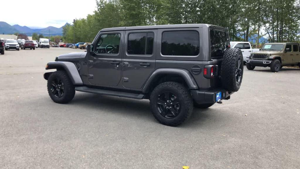 used 2021 Jeep Wrangler Unlimited car, priced at $35,000