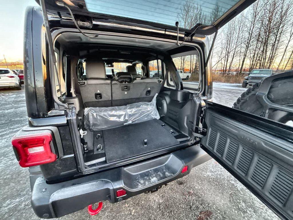 new 2026 Jeep Wrangler car, priced at $62,097