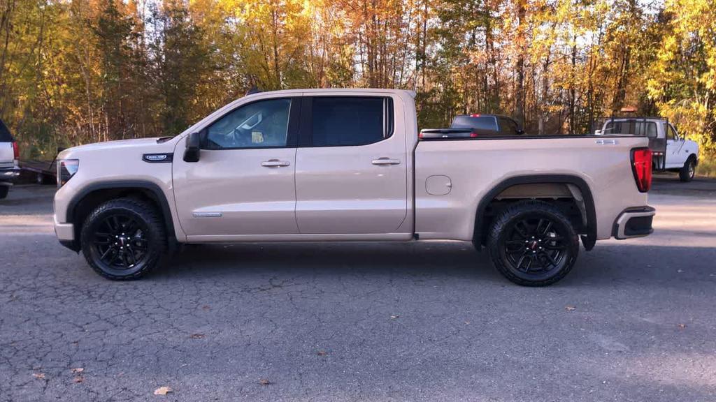 used 2022 GMC Sierra 1500 car, priced at $42,990
